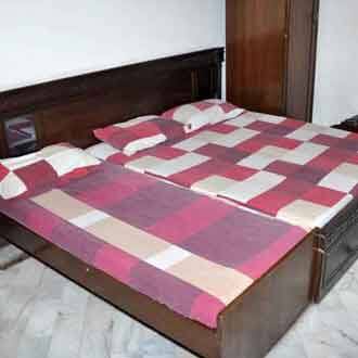 Hotel Adarsh Niwas, New Delhi 2